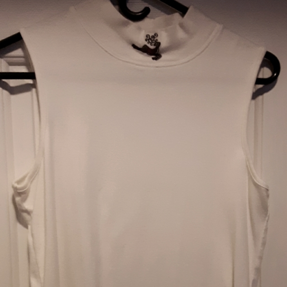 Cute Christmas top.